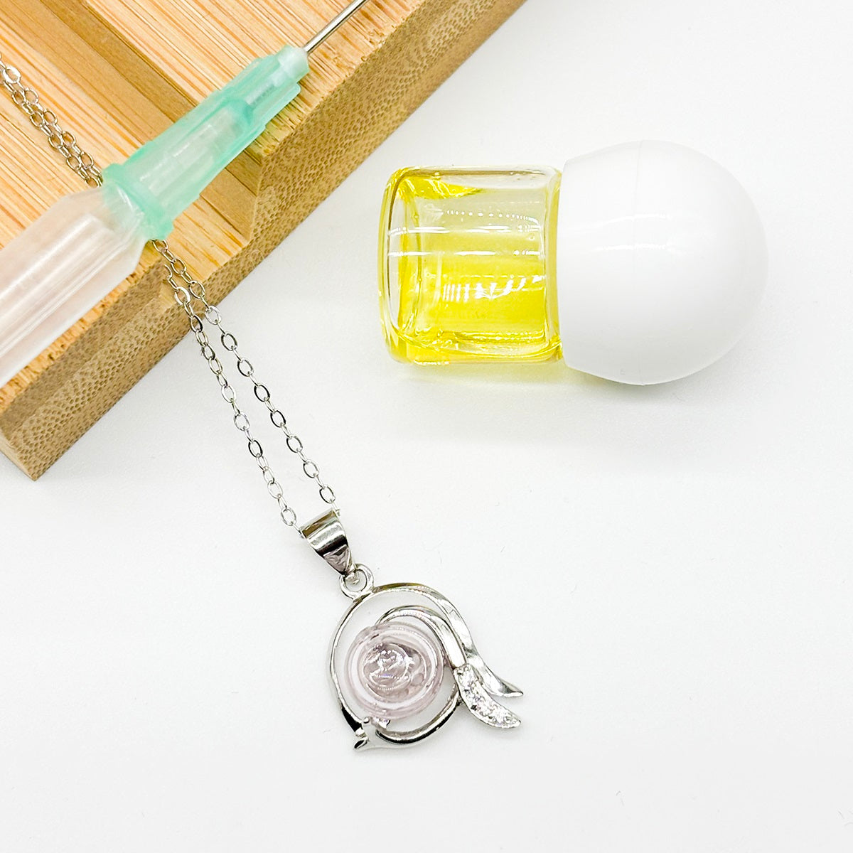 Collier diffuseur zodiaque en argent 925 - Capricorne déc.-janv. | Cadeau d'anniversaire idéal | Énergie et bien-être | Diffusion nomade