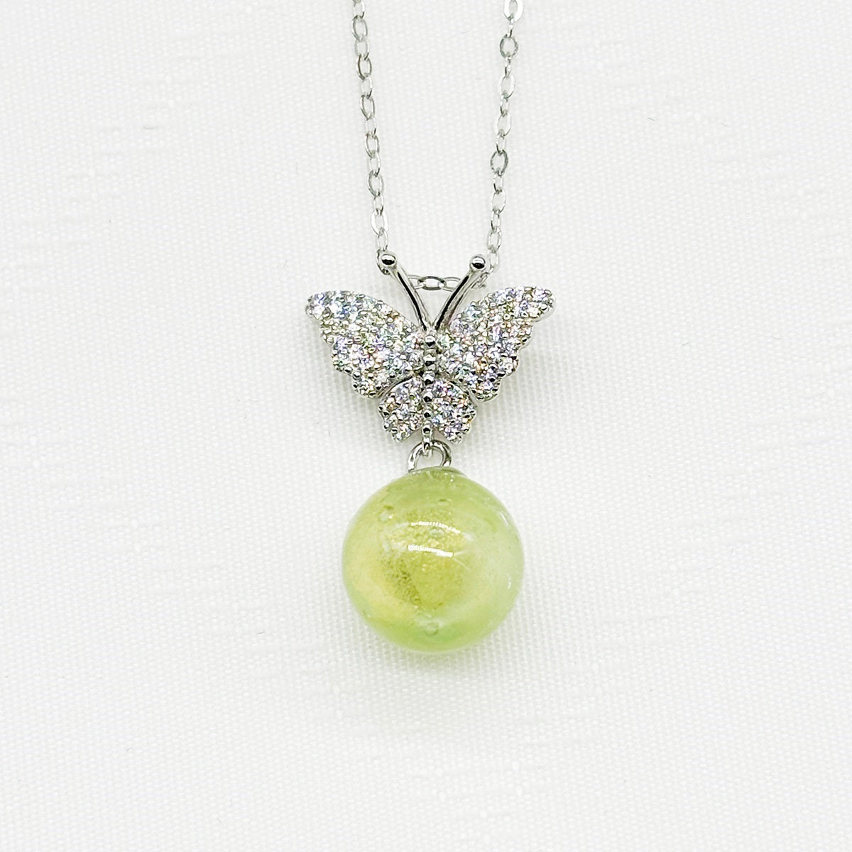 Collier Aroma Papillon Diamant en Argent Sterling - Vert | Énergie & Bien-être | Diffusion Nomade