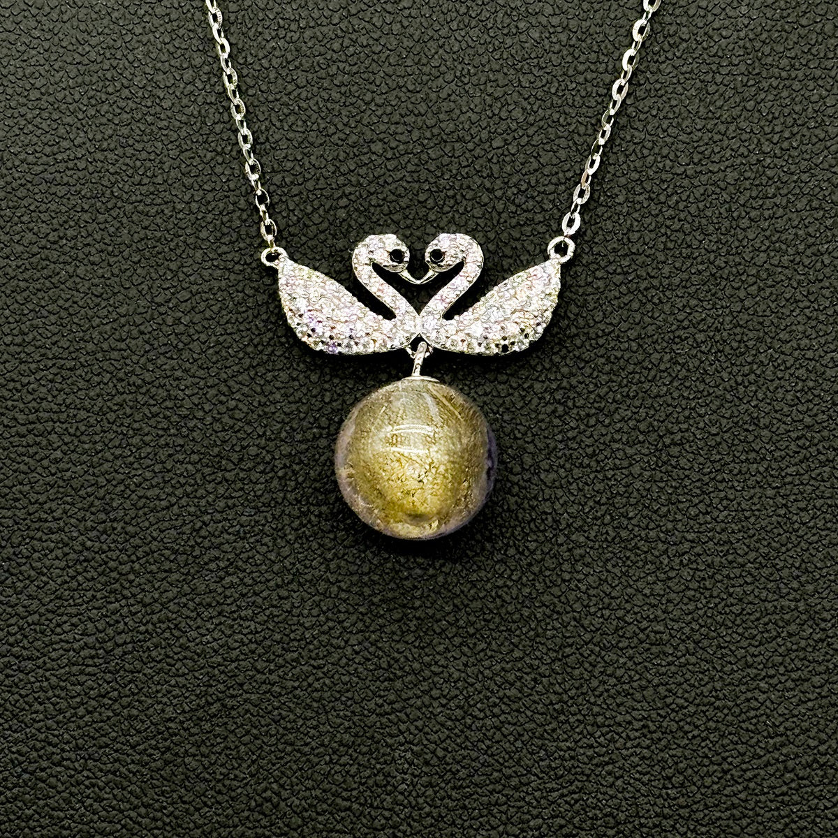 Collier Aroma Double Cygne en Argent Sterling - Or Violet | Énergie & Bien-être | Diffusion Nomade