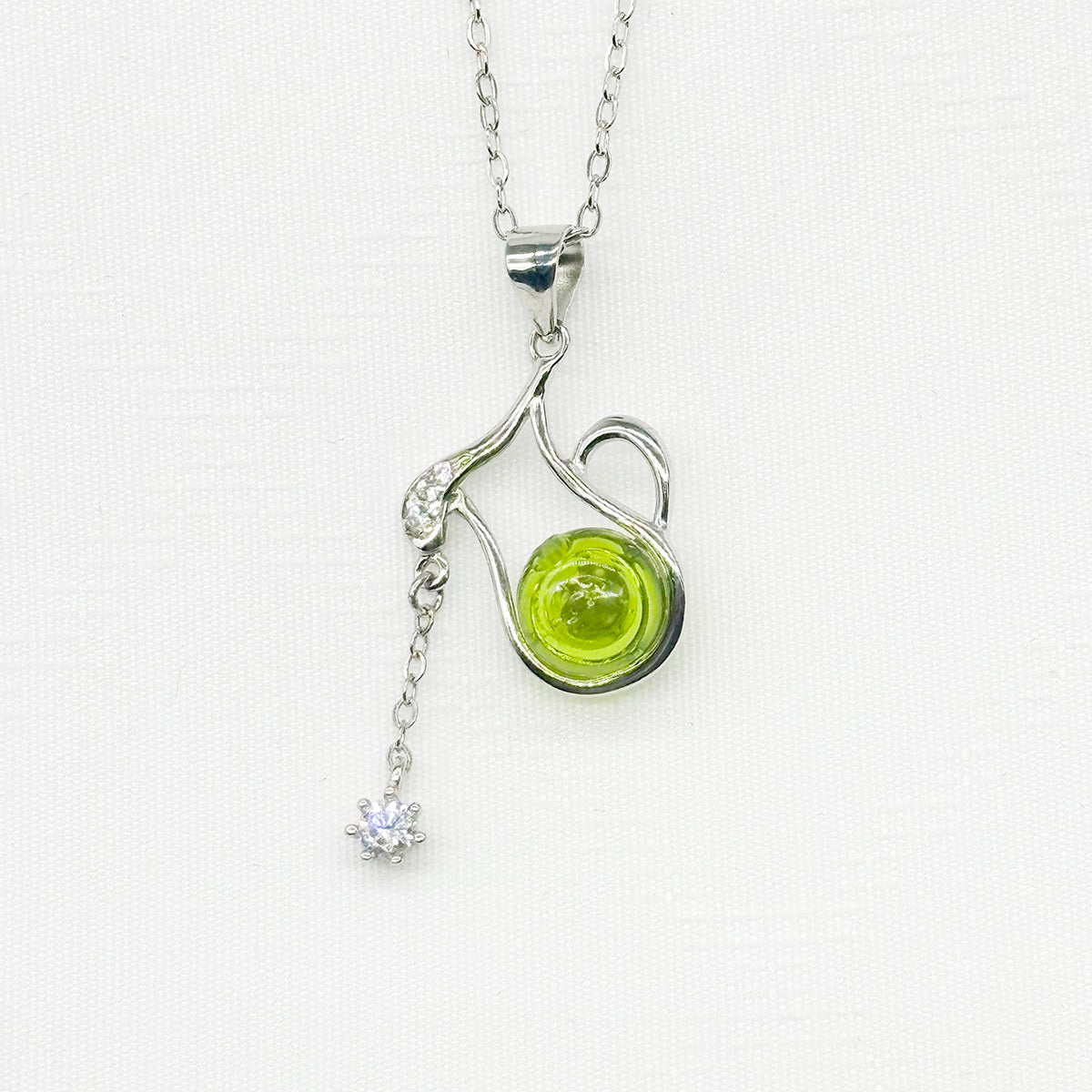 Collier aromatique du zodiaque en argent sterling – Verseau (janvier-février)