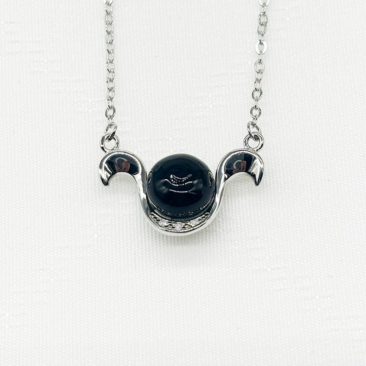 Collier Arôme Zodiaque en Argent Sterling - Bélier (Mars - Avril) | Cadeau d'Anniversaire | Énergie & Guérison | Diffusion en Toute Liberté