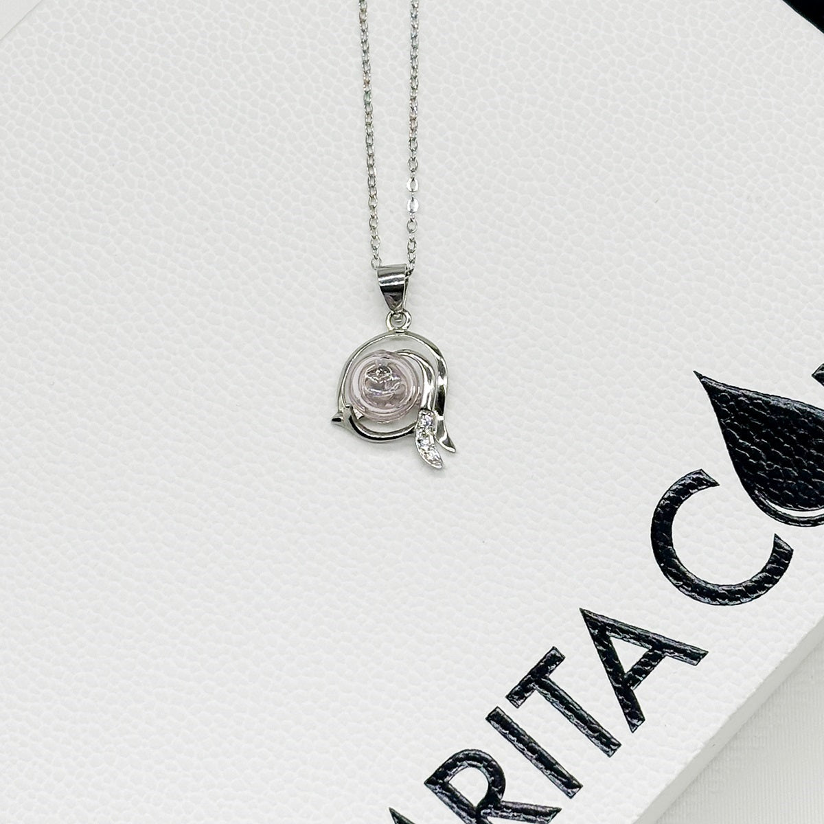 Collier diffuseur zodiaque en argent 925 - Capricorne déc.-janv. | Cadeau d'anniversaire idéal | Énergie et bien-être | Diffusion nomade