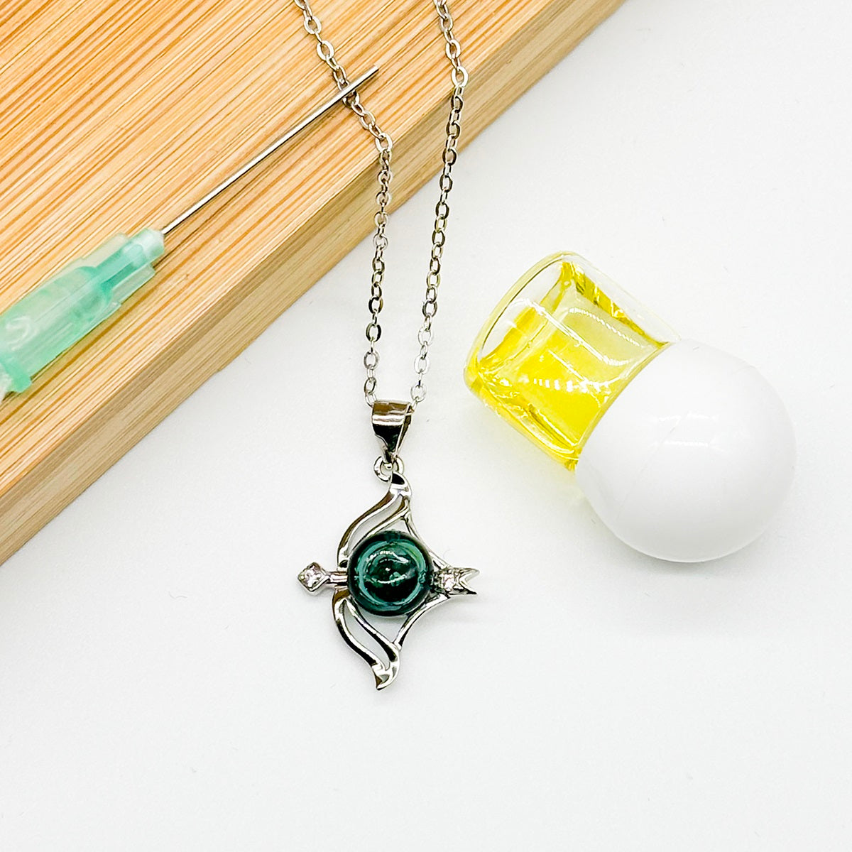 Sterling Silver Zodiac Aroma Necklace - Sagittarius Nov-Dec | Perfect Birthday Gift | Energy & Healing | Diffuse on the go