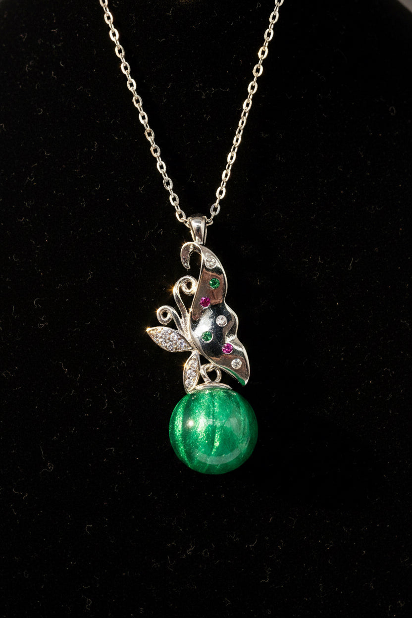 Collier Parfumé Papillon en Argent Sterling – Turquoise | Énergie & Guérison | Diffuseur Nomade