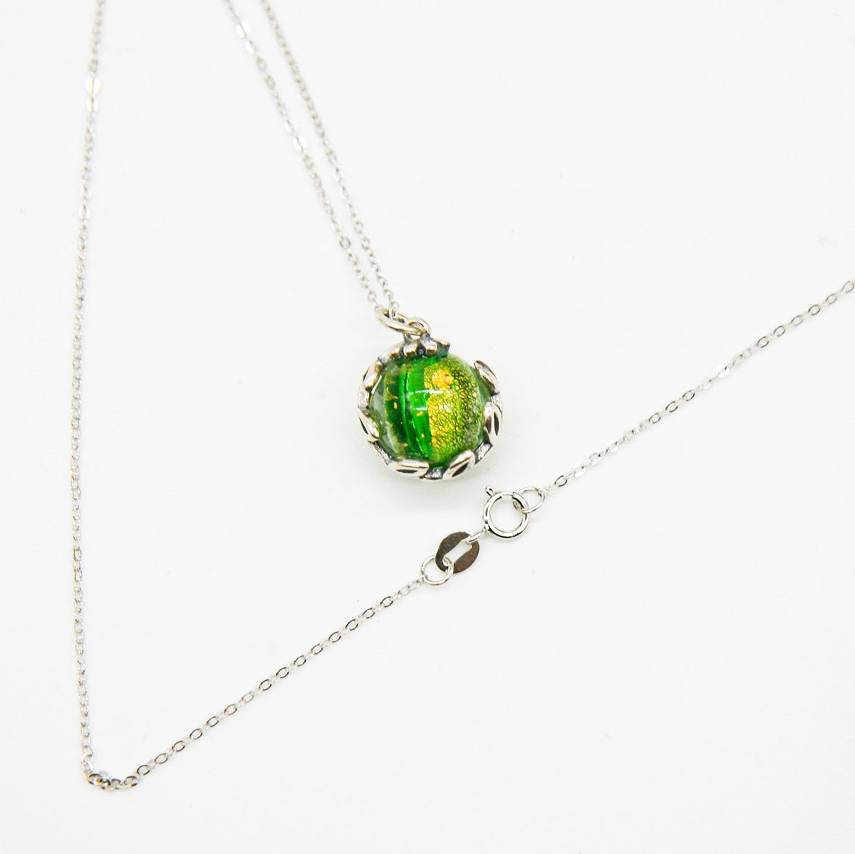 Collier Arôme Planète Murano - Aurum Verdant | Énergie & Guérison | Diffusion en Toute Liberté